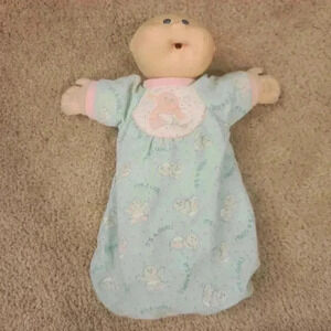 Vintage Cabbage Patch Doll Bald Blue Eyes Dressed In Sleep Sack It's A Girl #BB
